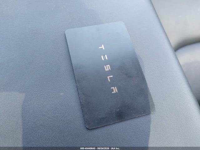 Продажа на аукционе авто 2023 Tesla Model 3 Rear-wheel Drive, vin: 5YJ3E1EAXPF653842, номер лота: 45449645