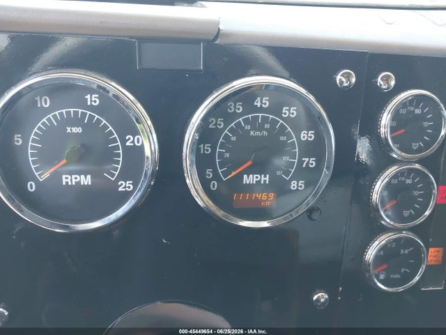 45449654 :رقم المزاد ، 2HSCEAPR63C069403 vin ، 2003 International 9200 9200i مزاد بيع