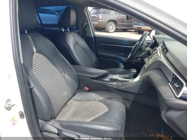 4T1B11HKXJU060309 Toyota CAMRY SE