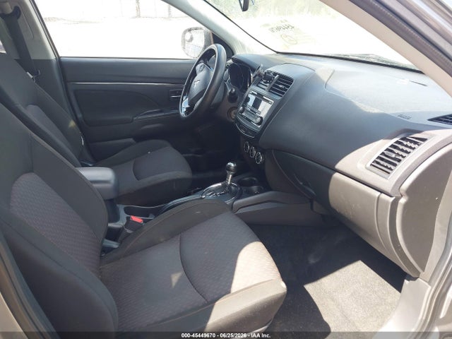 45449670 :رقم المزاد ، JA4AP3AU1HZ000934 vin ، 2017 Mitsubishi Outlander Sport 2.0 Le مزاد بيع