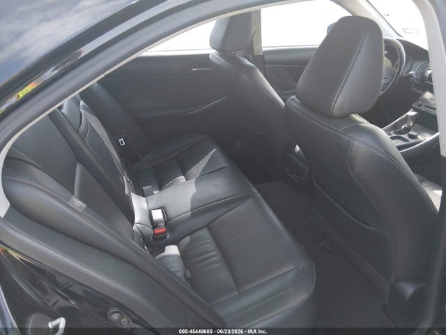 Lexus IS 250 2014 JTHBF1D24E5038204 Image 8