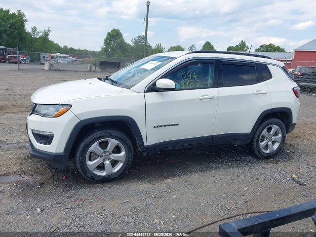 45449727 :رقم المزاد ، 3C4NJDBB7KT630855 vin ، 2019 Jeep Compass Latitude 4x4 مزاد بيع