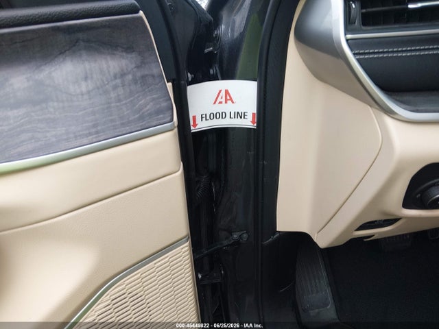 1C4RJHBG8N8541139 Jeep Grand Cherokee Limited 4x4