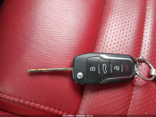 Продажа на аукционе авто 2005 Ford Mustang Gt Deluxe/gt Premium, vin: 1ZVHT82H755205513, номер лота: 45449837