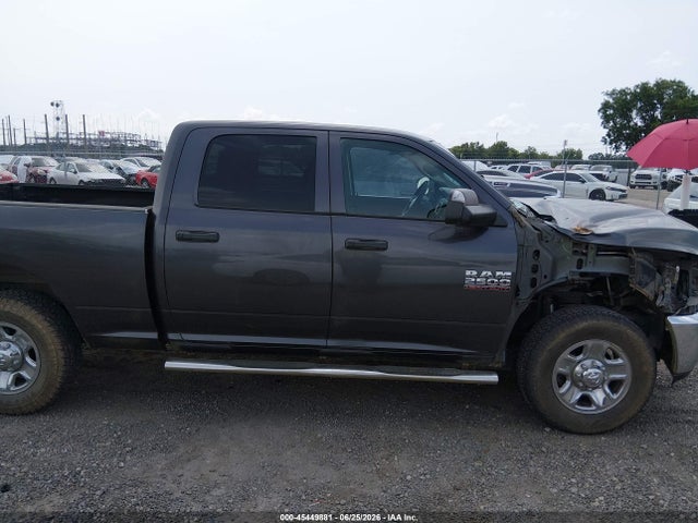 Продажа на аукционе авто 2016 Ram 2500 Tradesman, vin: 3C6UR4CJ4GG159409, номер лота: 45449881