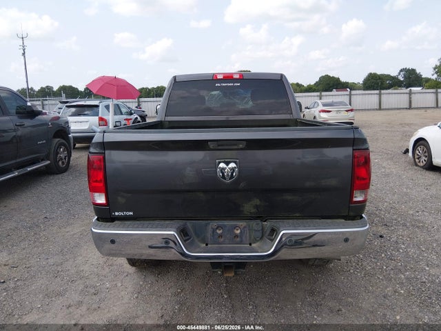 45449881 :رقم المزاد ، 3C6UR4CJ4GG159409 vin ، 2016 Ram 2500 Tradesman مزاد بيع