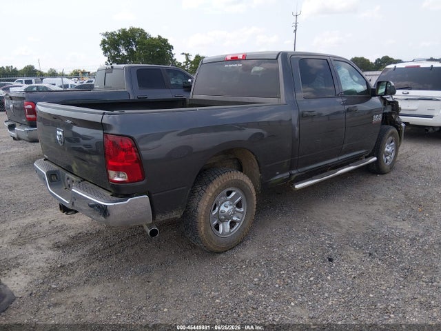 45449881 :رقم المزاد ، 3C6UR4CJ4GG159409 vin ، 2016 Ram 2500 Tradesman مزاد بيع