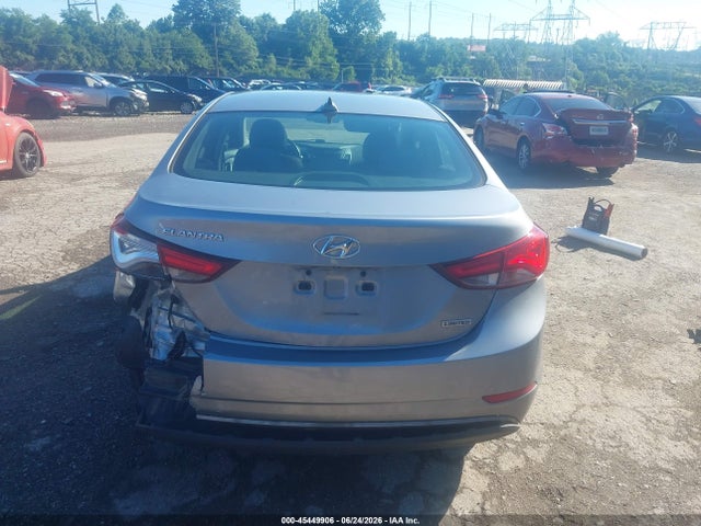 Hyundai Elantra Limited 2016 5NPDH4AE1GH676045 Image 16