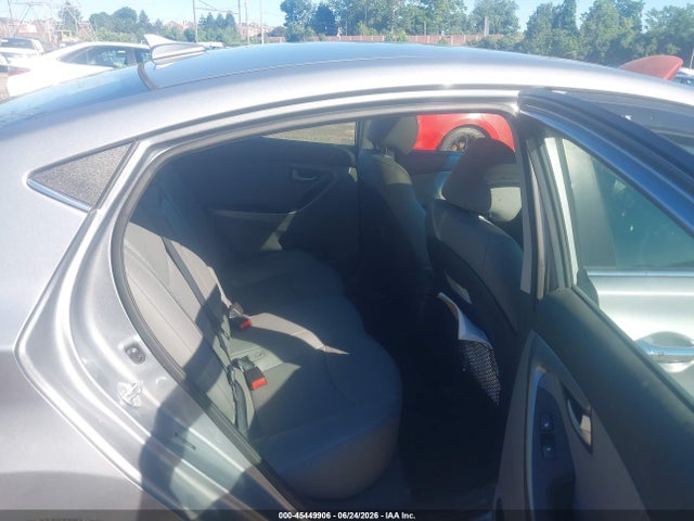 Hyundai Elantra Limited 2016 5NPDH4AE1GH676045 Image 8