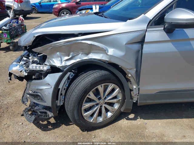 3VV1B7AX0LM063797 Volkswagen Tiguan 2.0t S