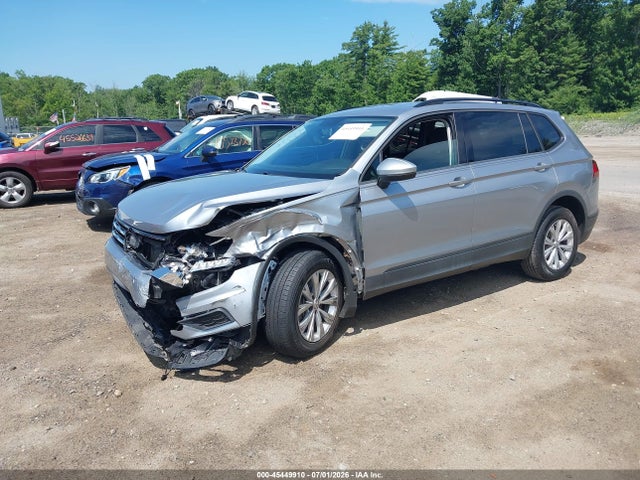 3VV1B7AX0LM063797 Volkswagen Tiguan 2.0t S