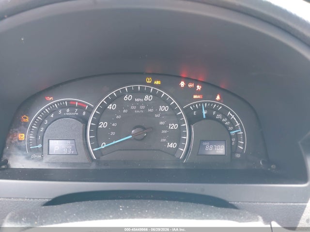 45449966 :رقم المزاد ، 4T1BF1FKXEU428093 vin ، 2014 Toyota Camry Le مزاد بيع