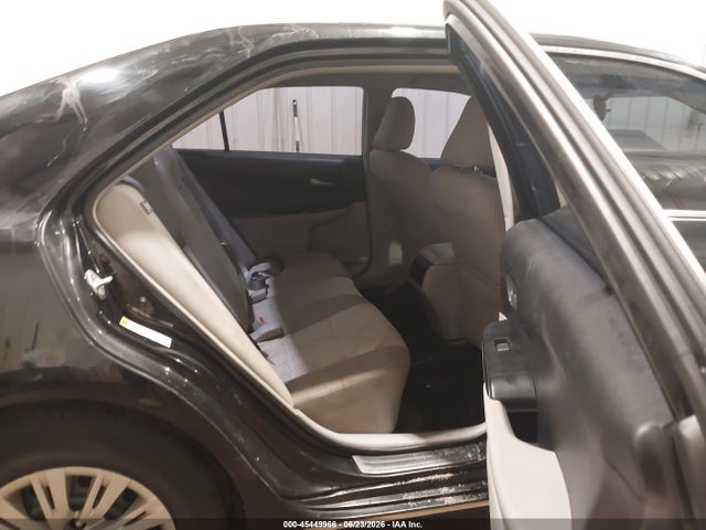 45449966 :رقم المزاد ، 4T1BF1FKXEU428093 vin ، 2014 Toyota Camry Le مزاد بيع