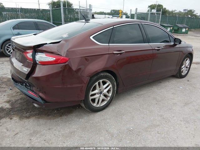 3FA6P0HD1GR232099 Ford FUSION SE