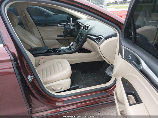 3FA6P0HD1GR232099 Ford FUSION SE