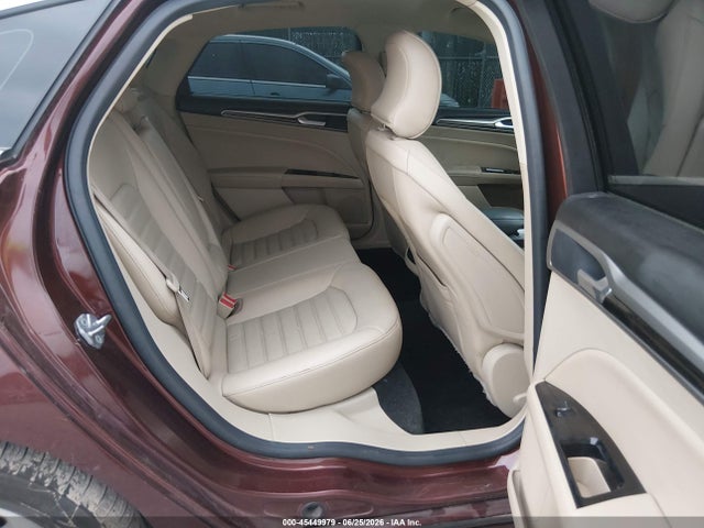 3FA6P0HD1GR232099 Ford FUSION SE