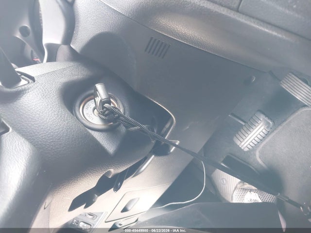 45449980 :رقم المزاد ، JA4LZ31F26U037652 vin ، 2006 Mitsubishi Outlander Ls مزاد بيع