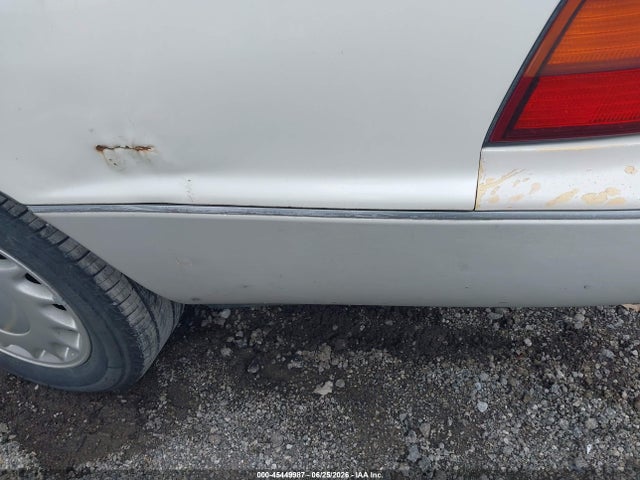 1991 Lexus Ls 400 მანქანა იყიდება აუქციონზე, vin: JT8UF11E0M0079996, აუქციონის ნომერი: 45449987
