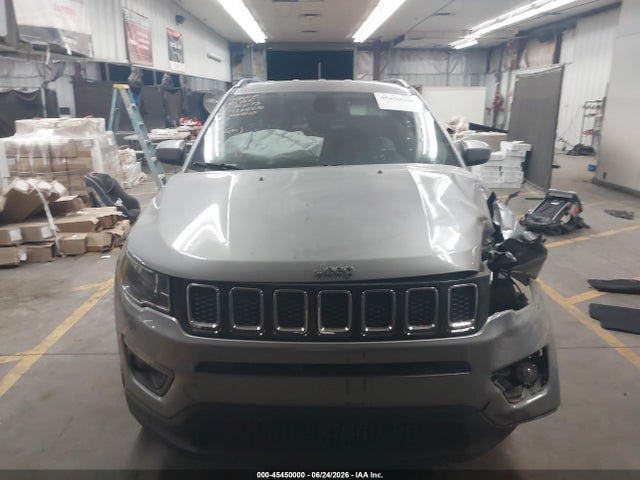 3C4NJDBB0HT616840 Jeep Compass Latitude