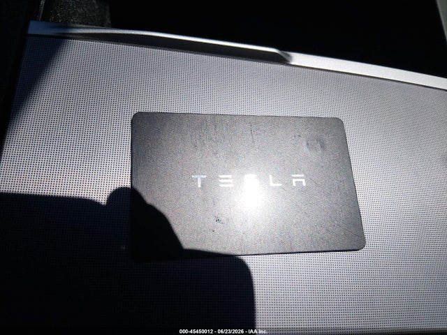 45450012 :رقم المزاد ، 7SAYGDEE3TA500217 vin ، 2026 Tesla Model Y All-wheel Drive/long Range Launch Series/premium All-wheel Drive مزاد بيع