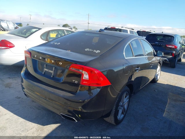 Volvo S60 T5 2014 YV1612FSXE1292831 Image 4