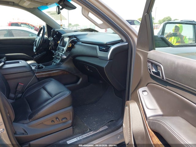 45450084 :رقم المزاد ، 1GNSKHKC0JR329956 vin ، 2018 Chevrolet Suburban Lt مزاد بيع