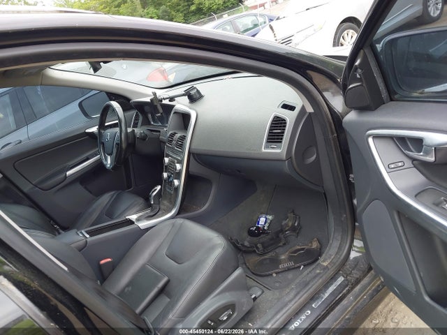 Aukcja sprzedaży 2015 Volvo Xc60 T5/t5 Premier, vin: YV4612RK7F2757267, numer aukcji: 45450124