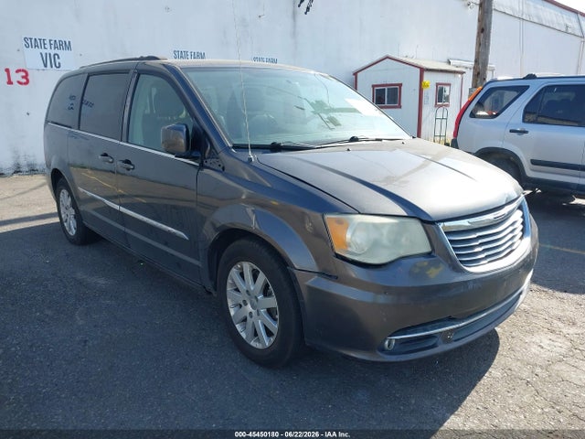 Chrysler Town &amp; Country Touring 2016 2C4RC1BG6GR299380 main image