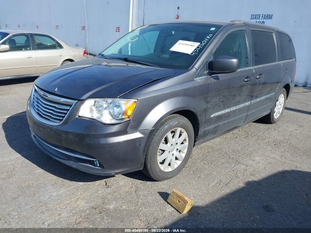 45450180 :رقم المزاد ، 2C4RC1BG6GR299380 vin ، 2016 Chrysler Town & Country Touring مزاد بيع