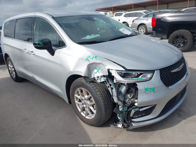 Auction sale of the 2024 Chrysler Pacifica Touring L, vin: 2C4RC1BG8RR125555, lot number: 45450254