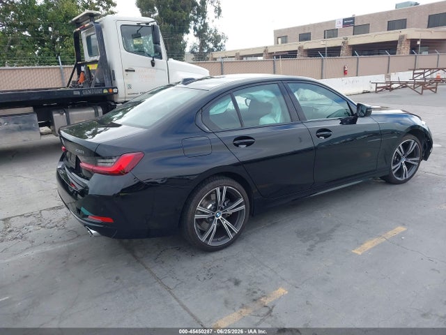 BMW 330I 2023 3MW69FF01P8D63494 Image 4