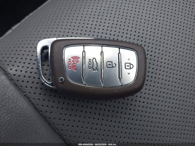 2016 Hyundai Elantra Limited მანქანა იყიდება აუქციონზე, vin: 5NPDH4AE2GH669007, აუქციონის ნომერი: 45450305