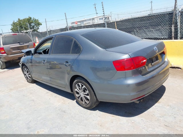 3VW2K7AJ9EM314069 Volkswagen Jetta 2.0l S