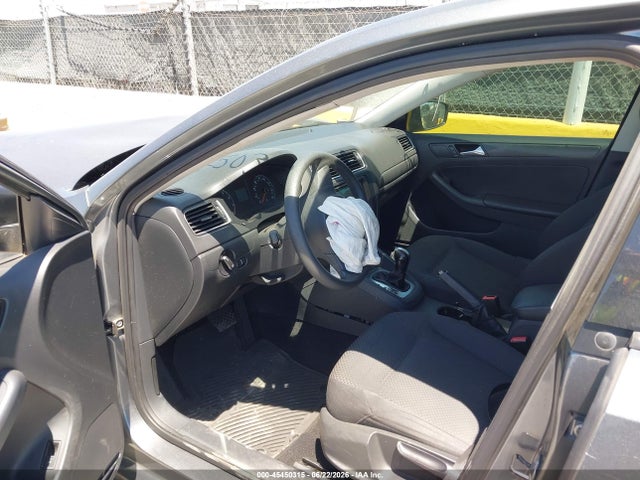 3VW2K7AJ9EM314069 Volkswagen Jetta 2.0l S