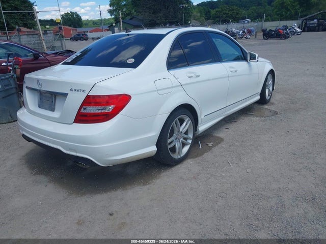 Aukcja sprzedaży 2013 Mercedes-benz C 300 Sport 4matic, vin: WDDGF8AB6DA774139, numer aukcji: 45450329