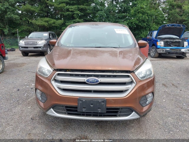 45450372 :رقم المزاد ، 1FMCU9GDXHUB39230 vin ، 2017 Ford Escape Se مزاد بيع