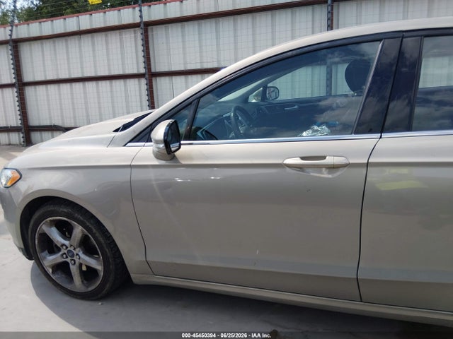 2015 Ford Fusion Se მანქანა იყიდება აუქციონზე, vin: 3FA6P0HD8FR234592, აუქციონის ნომერი: 45450394