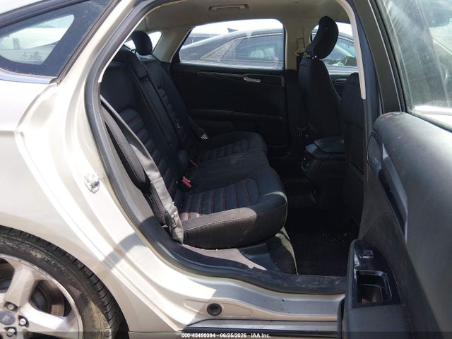2015 Ford Fusion Se მანქანა იყიდება აუქციონზე, vin: 3FA6P0HD8FR234592, აუქციონის ნომერი: 45450394