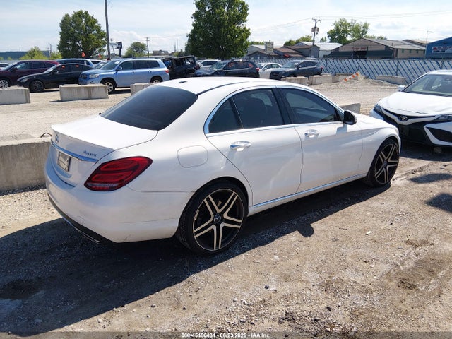 2016 Mercedes-benz C 300 4matic მანქანა იყიდება აუქციონზე, vin: 55SWF4KB5GU111815, აუქციონის ნომერი: 45450404