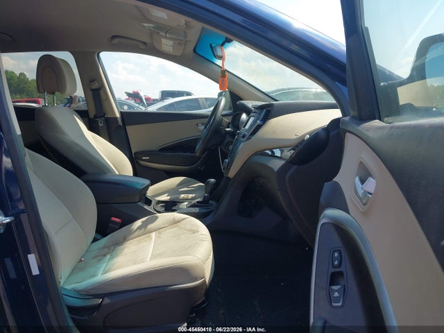 Продаж на аукціоні авто 2017 Hyundai Santa Fe Sport 2.4l, vin: 5XYZT3LB4HG401103, номер лоту: 45450410