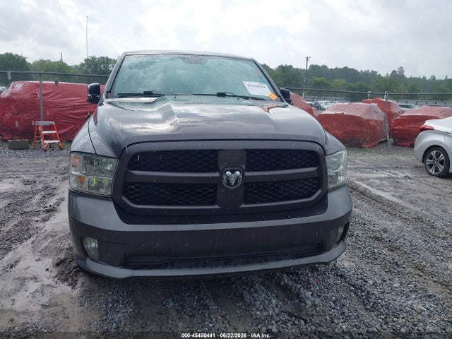 Продажа на аукционе авто 2016 Ram 1500 Express, vin: 1C6RR6KT3GS404682, номер лота: 45450441