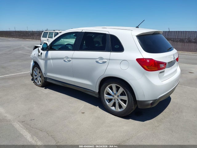 4A4AR3AU3FE040879 Mitsubishi Outlander Sport Es