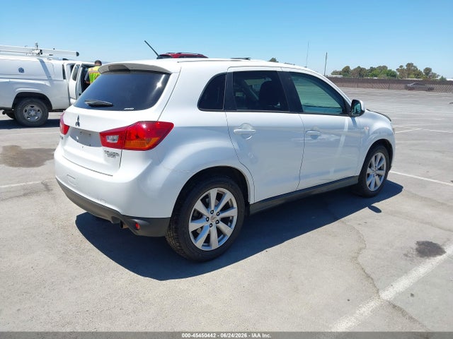 4A4AR3AU3FE040879 Mitsubishi Outlander Sport Es
