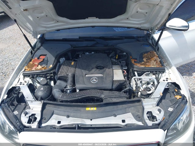 WDDZF4KB8HA180125 Mercedes-Benz E 300 4matic