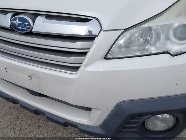 Subaru Outback 2.5i Premium 2014 4S4BRBCC6E3253633 Image 6