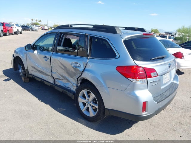 2013 Subaru Outback 2.5i Premium მანქანა იყიდება აუქციონზე, vin: 4S4BRCGC5D3310600, აუქციონის ნომერი: 45450591