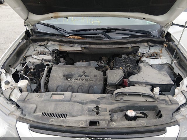 2016 Mitsubishi Outlander Se მანქანა იყიდება აუქციონზე, vin: JA4AZ3A31GZ014364, აუქციონის ნომერი: 45450597