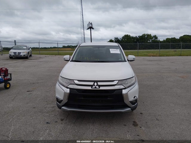 2016 Mitsubishi Outlander Se მანქანა იყიდება აუქციონზე, vin: JA4AZ3A31GZ014364, აუქციონის ნომერი: 45450597