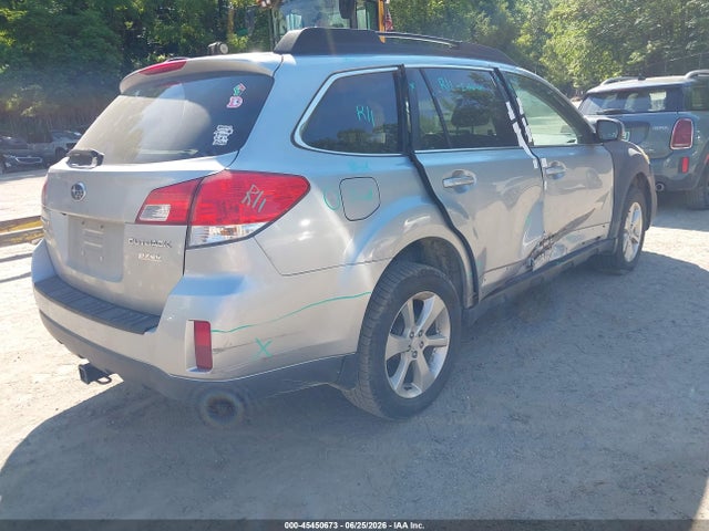 Продажа на аукционе авто 2013 Subaru Outback 2.5i Premium, vin: 4S4BRBGC8D3292703, номер лота: 45450673