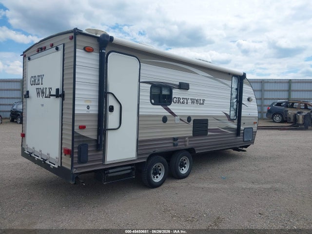 Продажа на аукционе авто 2015 Forest River Other, vin: 4X4TCKU24FK029164, номер лота: 45450681